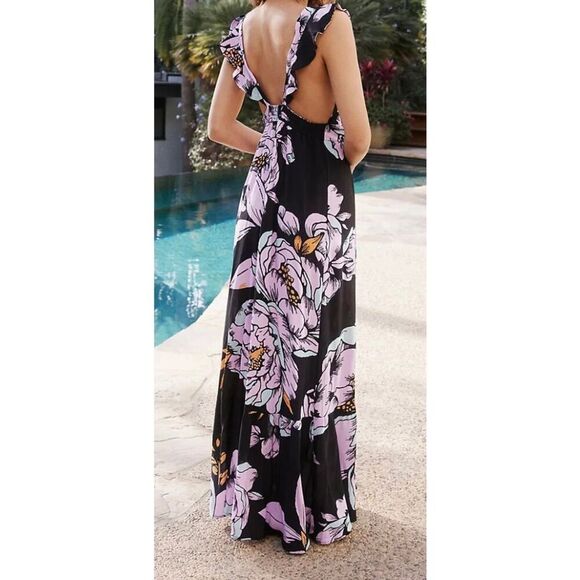 Maajii Queen Glowy Dress in Black size xs - Picture 9 of 9